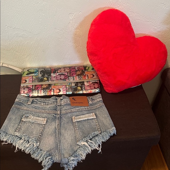 #1263**Blue Frayed Denim Shorts - Picture 2 of 5